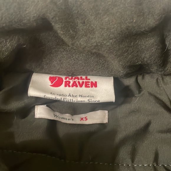 Fjallraven Wool Padded Shacket XS - Picture 10 of 14